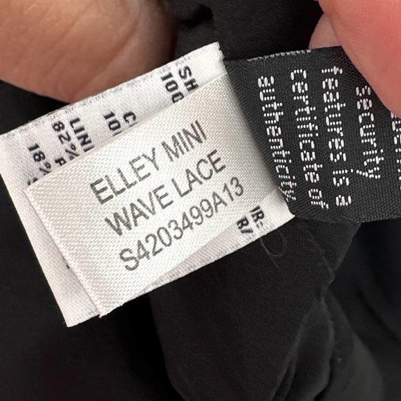 Diane von Furstenberg Elley Mini Skirt Wave Lace Lined Front Pocket Black Size 4 - Picture 7 of 7